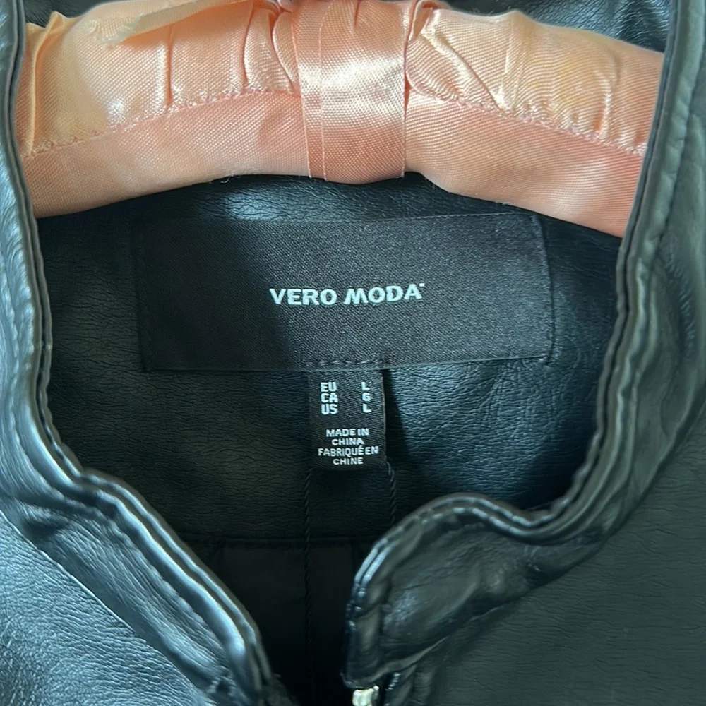 Vegan Moto Jacket - Picture 5 of 15